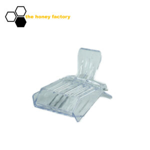 84106_abfangkaefig-fuer-koeniginnen-kunststoff_logo